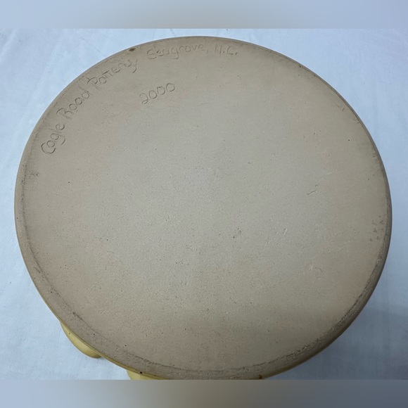 Cagle Road Hand Thrown Pottery Butter Yellow Ruffled Flat Bowl - Picture 3 of 3